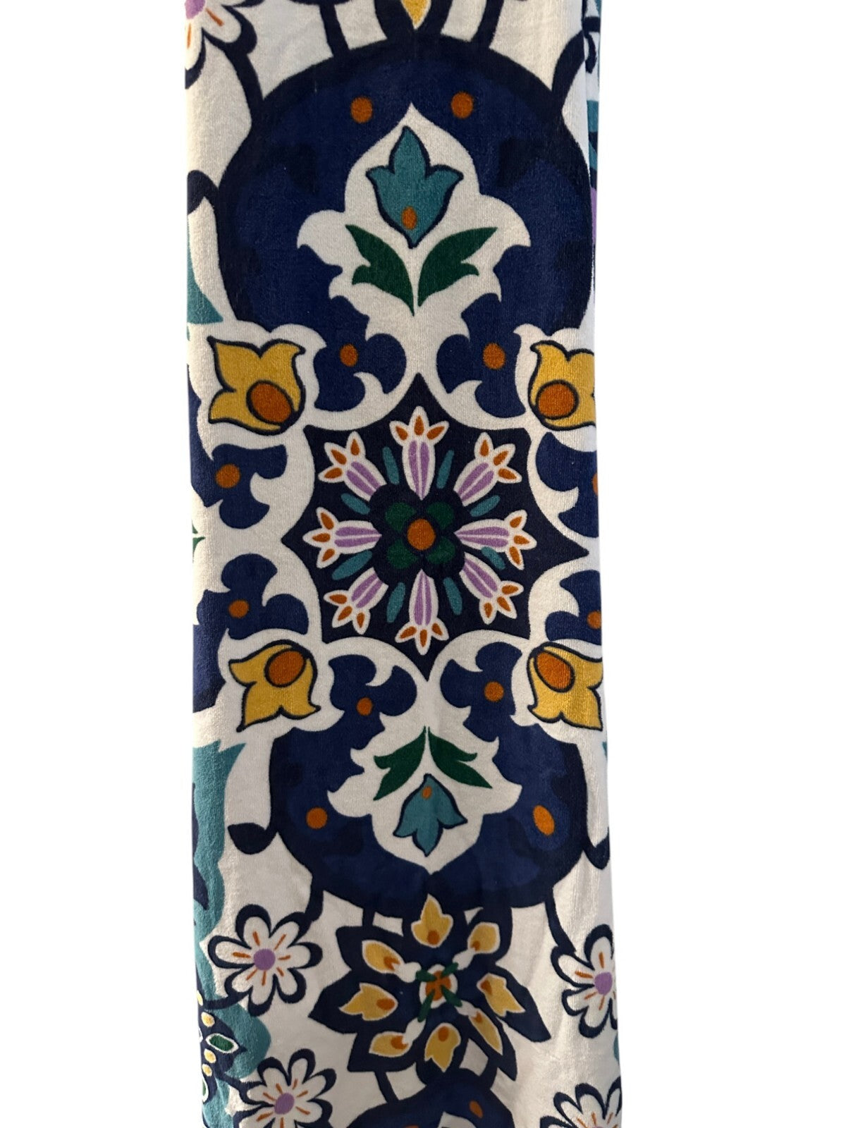 Vera Bradley Oversized Beach Towel Lisbon Medallion Cool