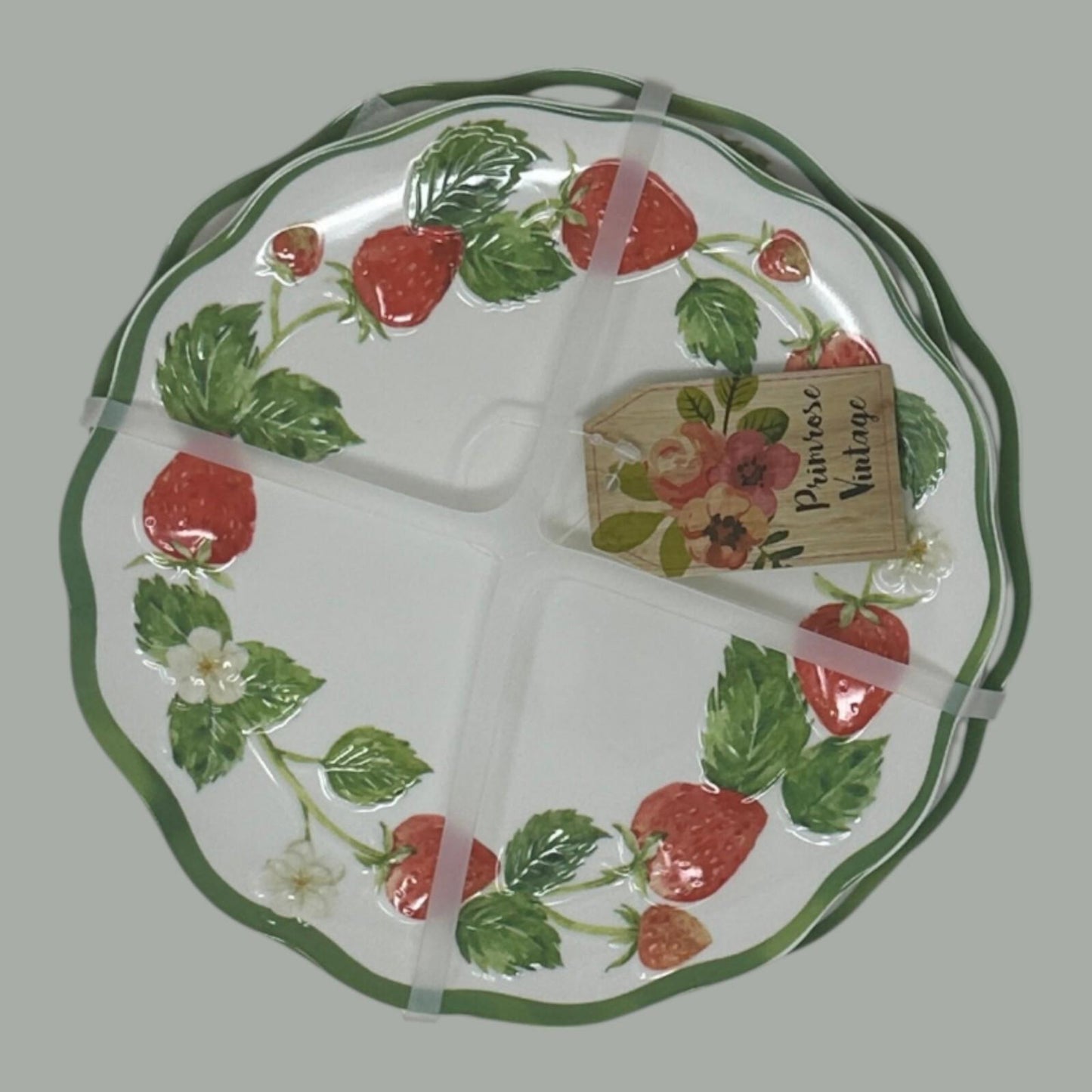 Primrose Vintage Strawberry Melamine 6.5" Dessert Plates Scallop New set of 4