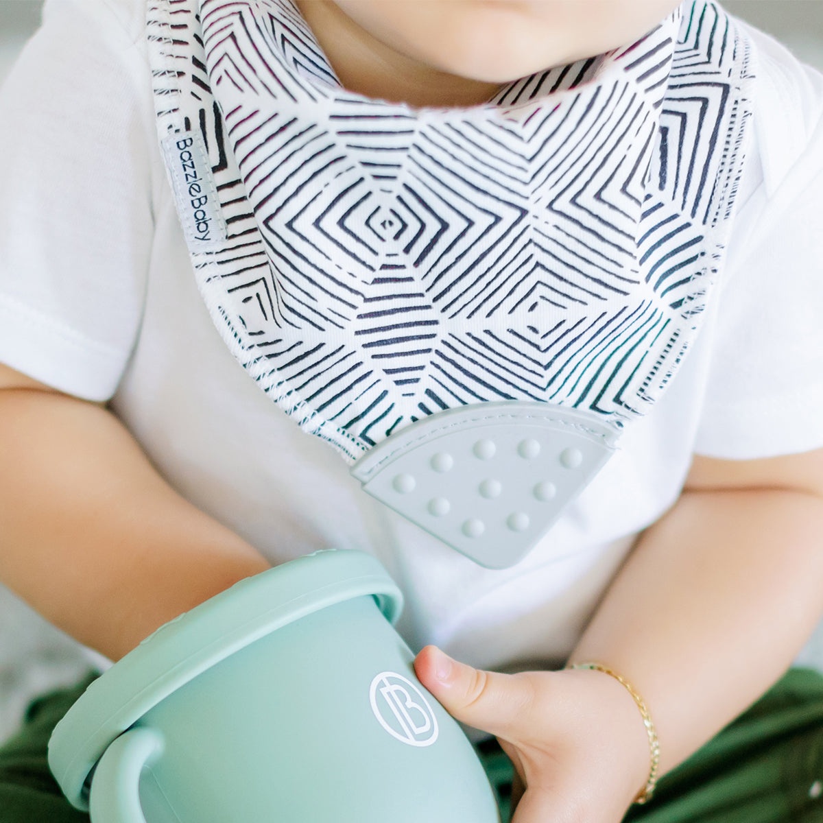 Banda Bib with Teether Attached - Various Colors