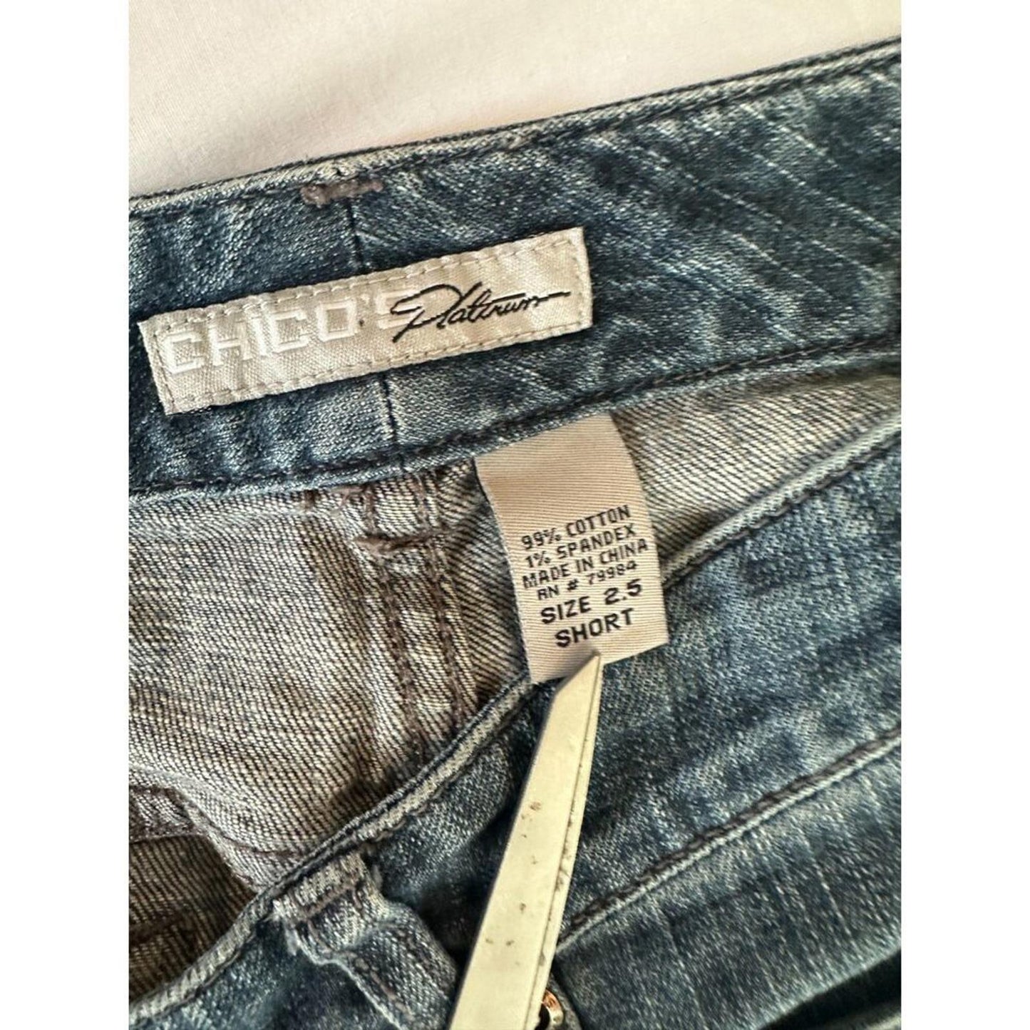 Chico’s Platinum Jeans Size 2.5 (14 L) Short Medium Petite Straight Leg
