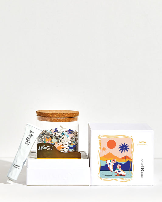 Cali Views, Domonique Brown