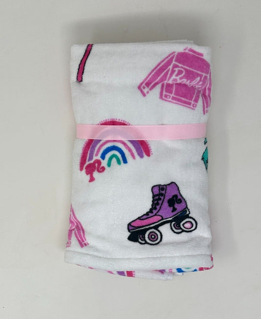 Toallas de mano con diseño retro de arcoíris y patines de Barbie
