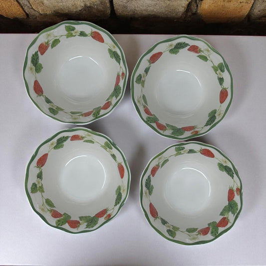 Primrose Vintage MELAMINE Dessert Bowls Set of 4 Small Strawberry Fields🍓NEW