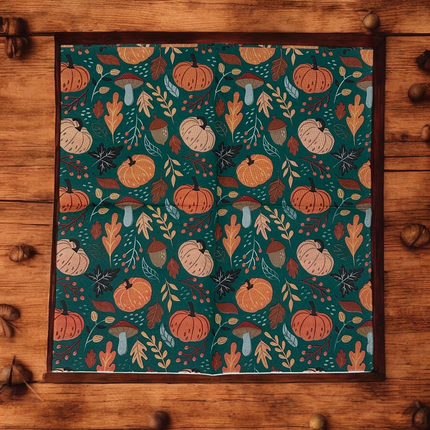 Servilletas con hojas, bayas, bellotas, calabazas, otoño, decoupage, papel de cóctel, naranja, verde y marrón