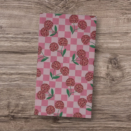 Servilletas con decoupage en forma de disco de cerezas rosas Manualidades con papel de tablero de ajedrez