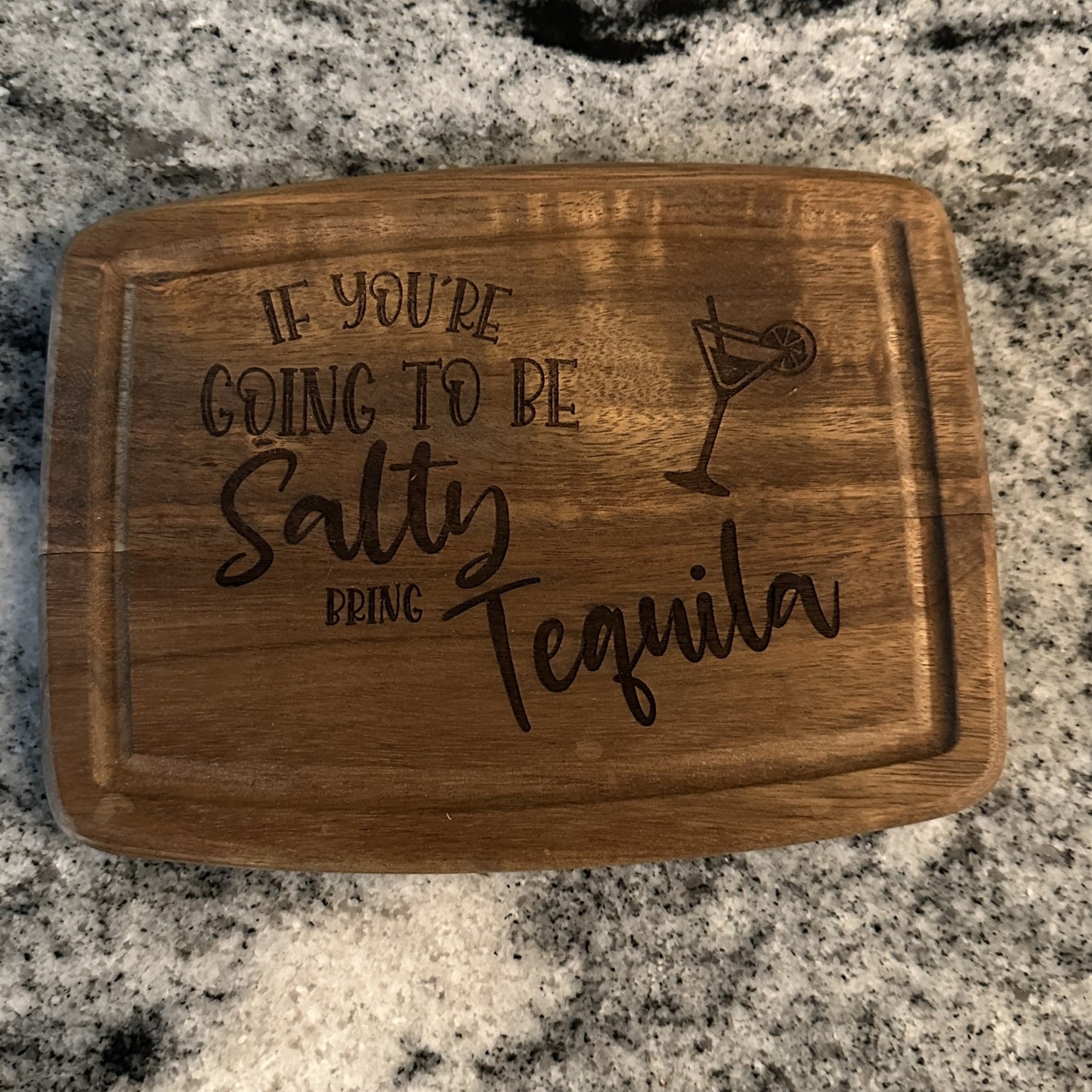 Si vas a estar salado, lleva tequila Tabla de cortar de madera para barra de cócteles